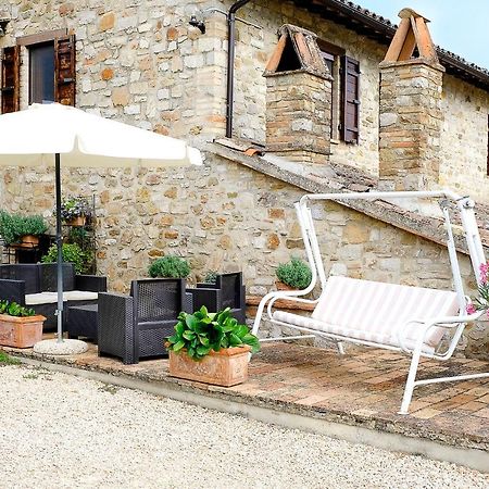 Bed and Breakfast Casale Le Orme Тоди Экстерьер фото